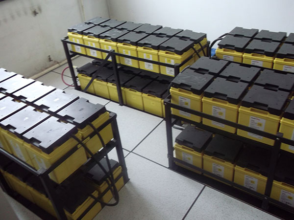 蓄電池監(jiān)測(cè)系統(tǒng)