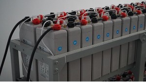 鈺鑫電氣：你知道智能蓄電池和傳統(tǒng)的蓄電池有什么區(qū)別嗎？