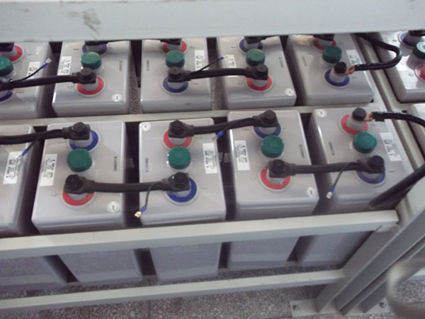 蓄電池監(jiān)測(cè)系統(tǒng)