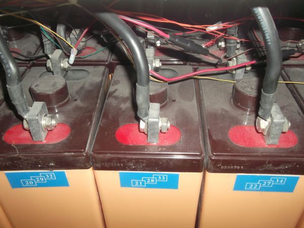 UPS蓄電池監(jiān)測(cè)