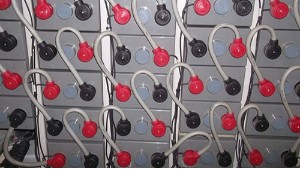 想找變配電站蓄電池在線監(jiān)測(cè)主機(jī)？這有很多類型！